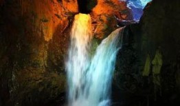 山水溶洞爆料视频,揭秘大自然的地下奇观